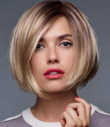 Dashing look with straight coupe bob